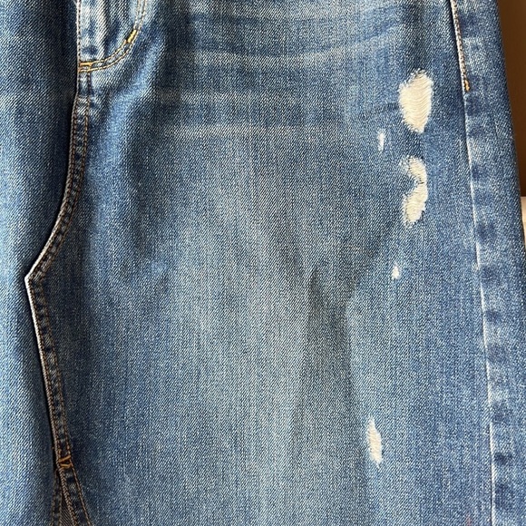 LOFT Denim Cotton Distressed Front Cut Out Skirt Size 6 - Picture 5 of 15